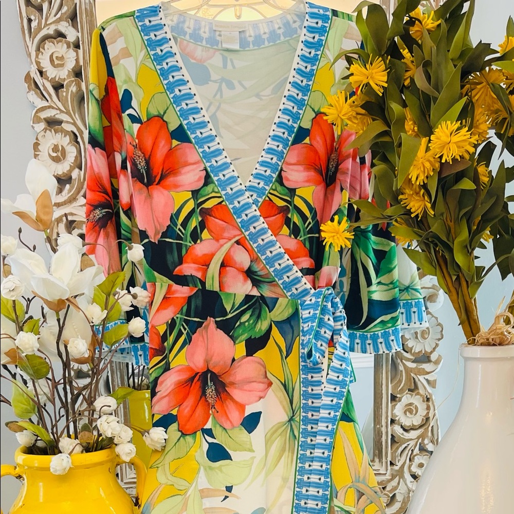 Be Summer ready in this Jealous Tomato dress in size M🌸